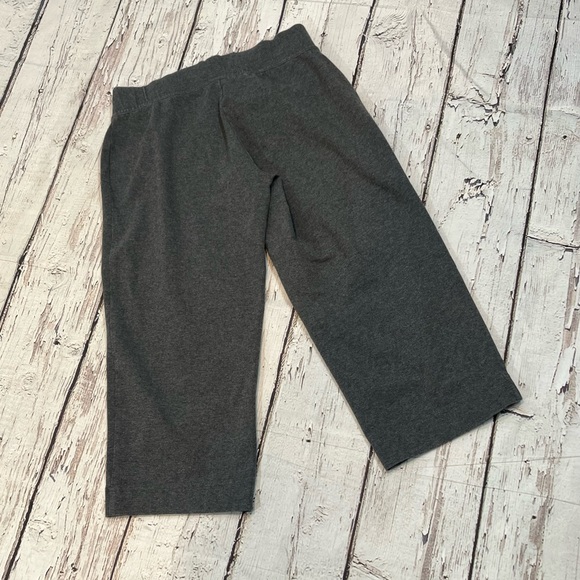LAND'S END Starfish Gray Mid Rise Elastic Waist Pull On Crop Pants-Small - Picture 2 of 2